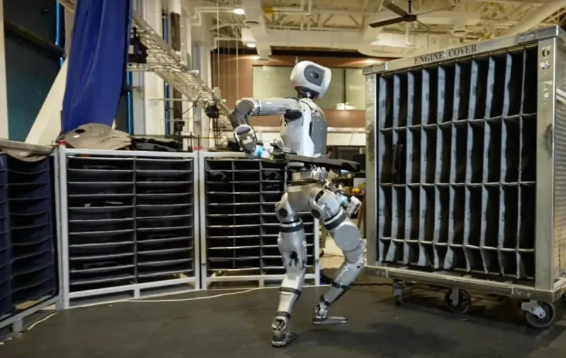 Boston Dynamics hợp tác với CEO cũ để tăng tốc độ học hỏi của robot Atlas