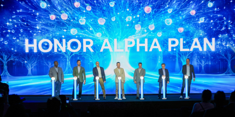 MWC 2025: HONOR công bố kế hoạch HONOR ALPHA chi 10 tỷ USD phát triển AI