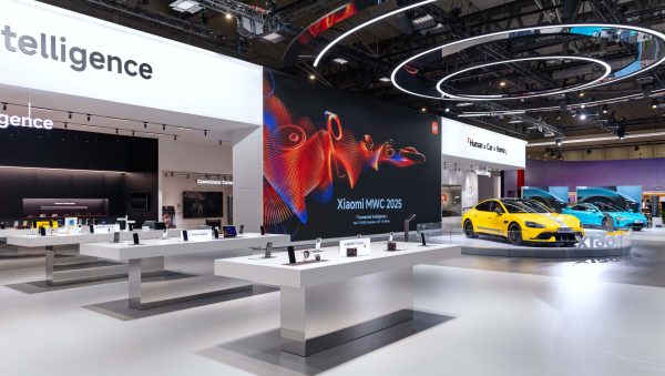 MWC 2025: Xiaomi trình diễn hệ sinh thái “trí tuệ kết nối” với tâm điểm là Xiaomi 15 Series, Xiaomi HyperOS 2, Xiaomi HyperAI, xe điện SU7 Ultra và loạt thiết bị AIoT mới