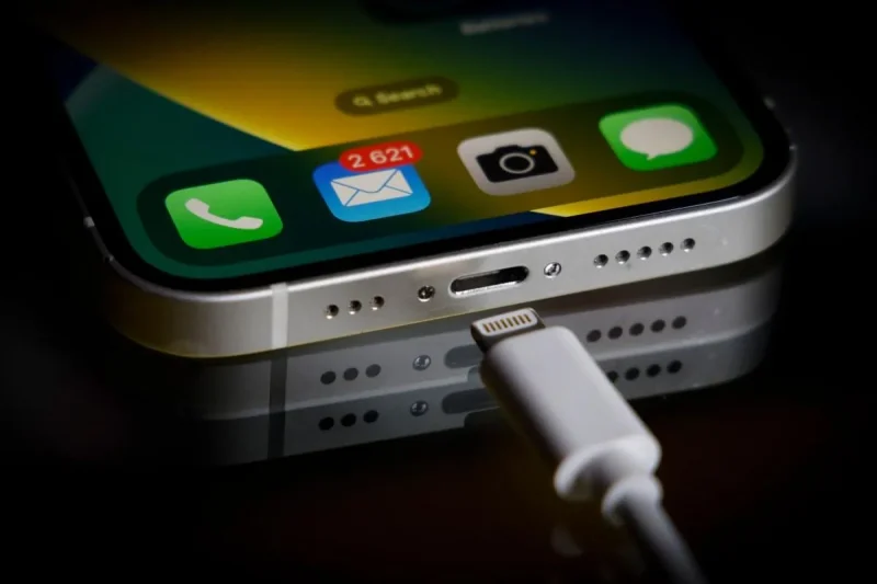 Apple có thể ra mắt iPhone 17 Air không cổng kết nối