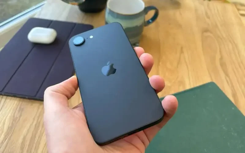 iPhone 16e gặp sự cố Bluetooth nghiêm trọng, bản cập nhật đang được thực hiện