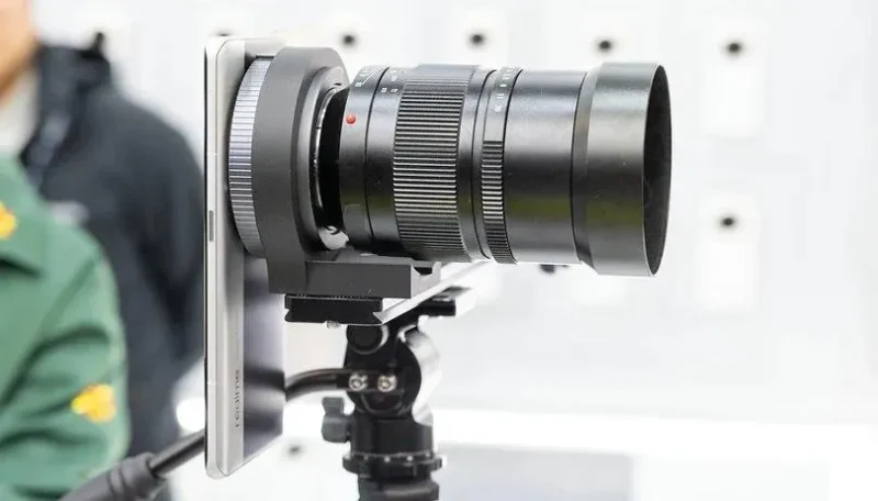 Realme giới thiệu smartphone với ống kính Leica có thể thay thế