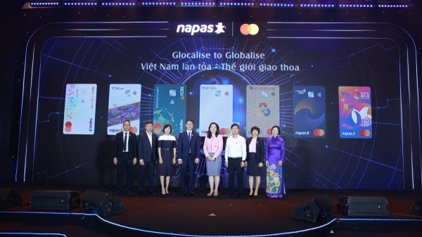 Mastercard và NAPAS chính thức phát hành thẻ đồng thương hiệu đầu tiên cùng 6 ngân hàng Việt Nam