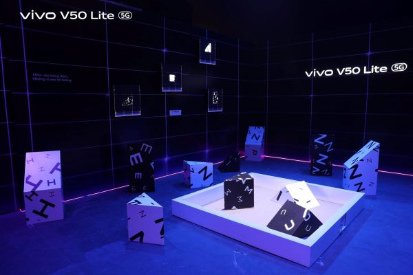 vivo V50 Lite mang đến trải nghiệm đặc biệt trong sự kiện "Super show - Siêu chiến pin"