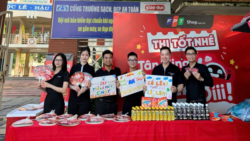 Hơn 400 điểm tiếp sức trên toàn quốc: FPT Shop lan tỏa sự tử tế mùa thi tốt nghiệp THPT 2025