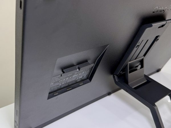 Wacom ra mắt phiên bản Cintiq mới: Nâng cấp thực tế cho người sáng tạo nghiêm túc