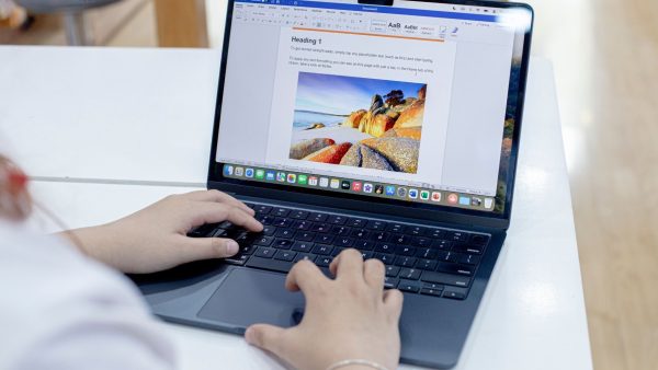 Máy cũ Apple “cháy hàng” giữa năm, iPhone cũ giá chỉ từ 3,39 triệu đồng
