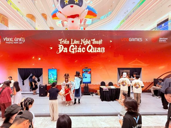 Vong Xuyên Phong Hoa Lục công bố sản phẩm với hành trình đa giác quan tạo ấn tượng độc đáo