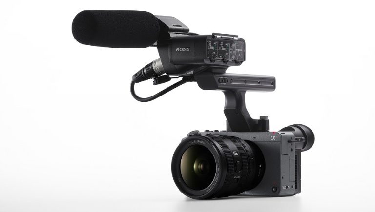 Sony FX2: Máy quay nhỏ gọn, công nghệ tiên tiến