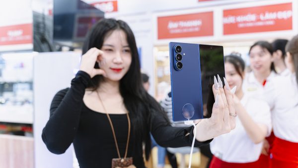 Samsung Galaxy Z Fold7 | Z Flip7 chính thức mở bán tại Di Động Việt với loạt ưu đãi hấp dẫn
