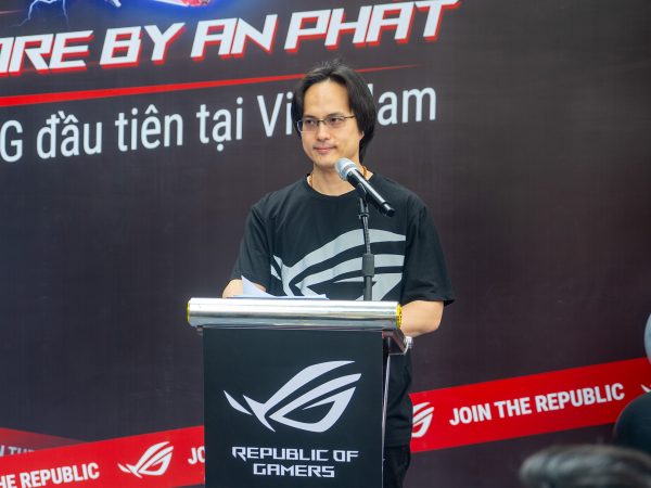 ROG Exclusive Store đầu tiên tại Việt Nam chính thức khai trương: Không gian trải nghiệm gaming toàn diện, chuẩn quốc tế