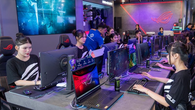 ROG Exclusive Store đầu tiên tại Việt Nam chính thức khai trương: Không gian trải nghiệm gaming toàn diện, chuẩn quốc tế