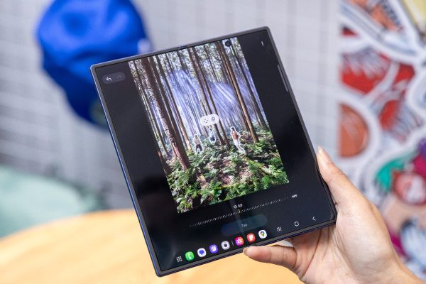 Samsung Galaxy Z Fold7 ra mắt: Mỏng nhẹ, màn hình lớn, hiệu năng mạnh, trải nghiệm AI đỉnh cao