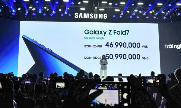 Samsung Galaxy Z Fold7 ra mắt: Mỏng nhẹ, màn hình lớn, hiệu năng mạnh, trải nghiệm AI đỉnh cao