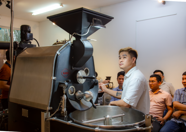 Ra mắt MARS V5, máy rang cà phê tích hợp AI “made in Vietnam”, bước đột phá trong ngành rang cà phê