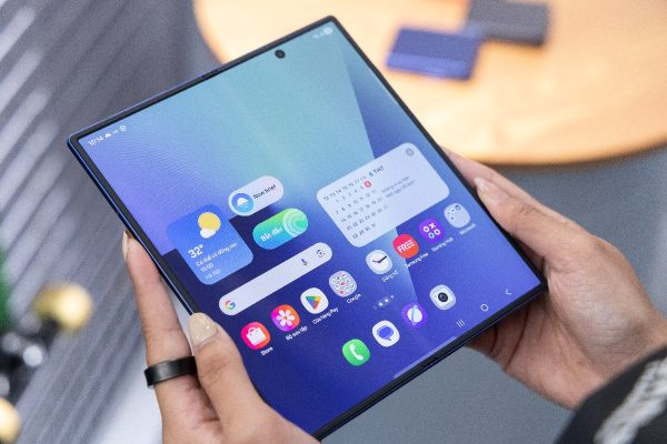 Samsung Galaxy Z Fold7 ra mắt: Mỏng nhẹ, màn hình lớn, hiệu năng mạnh, trải nghiệm AI đỉnh cao