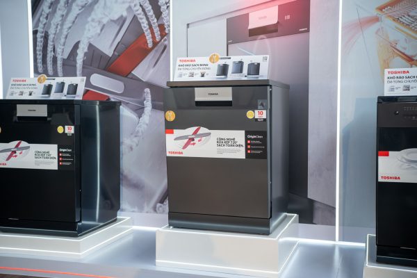 Toshiba lần đầu tiên ra mắt ba dòng máy rửa chén tại Việt Nam, giá từ 14.99 triệu đồng