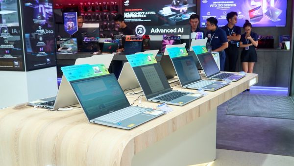 Khai trương ASUS Exclusive Store đầu tiên tại TP.HCM, nhiều ưu đãi hấp dẫn