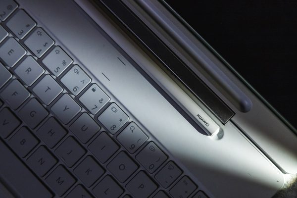 Trải nghiệm HUAWEI MatePad Pro 12.2 inch: Một chiếc tablet có thể mạnh đến mức nào?