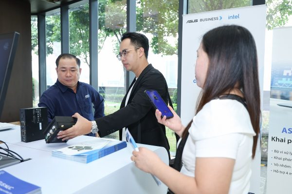 ASUS ra mắt Expert Series: Giải pháp máy tính bền bỉ cho doanh nghiệp Việt trong kỷ nguyên AI