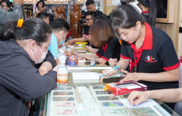 iPhone 17 chính thức ra mắt toàn cầu: Minh Tuấn Mobile "đồng nhịp thế giới", đồng loạt mở bán tại Việt Nam