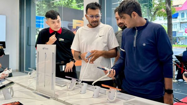 iPhone 17 và iPhone Air chính thức lên kệ tại FPT Shop và F.Studio by FPT với ưu đãi đến 8 triệu đồng
