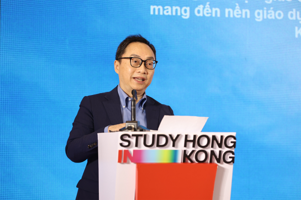 Universal Connect Vietnam mở ra cơ hội học tập và nghề nghiệp tại Hồng Kông cho sinh viên Việt Nam