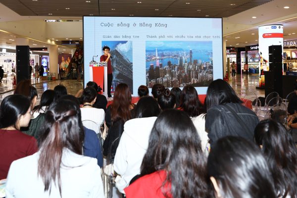 Universal Connect Vietnam mở ra cơ hội học tập và nghề nghiệp tại Hồng Kông cho sinh viên Việt Nam