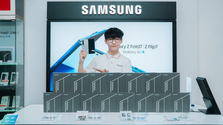 Sale ngày đôi 10/10: Galaxy Z Fold7 | Z Flip7, Xiaomi 15, iPhone 16e đồng loạt giảm sâu
