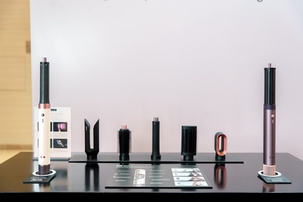 Dyson ra mắt máy tạo kiểu tóc đa năng thông minh thế hệ mới Dyson Airwrap Co-anda 2x tại Việt Nam