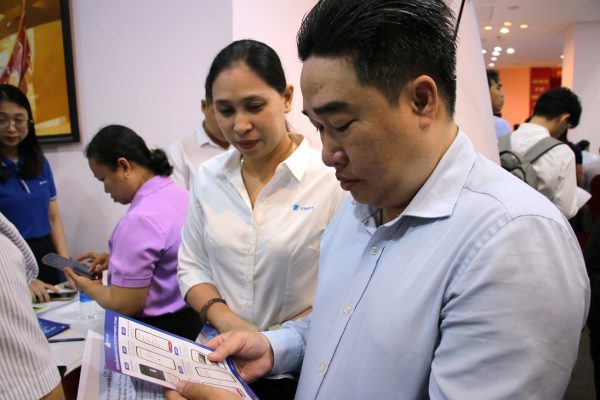 Trải nghiệm giao dịch điện tử an toàn cùng VNPT tại TP.HCM