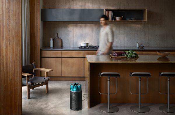 Ra mắt máy lọc khí cỡ nhỏ Dyson Hushjet và máy hút bụi không dây chống rối Dyson V16 Piston Animal