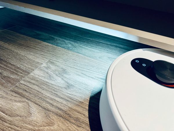Xiaomi Robot Vacuum 5 Pro - Trải nghiệm “rảnh tay” với robot hút bụi lau nhà cao cấp