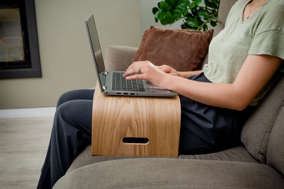 6 phụ kiện laptop đáng mua nhất 2025
