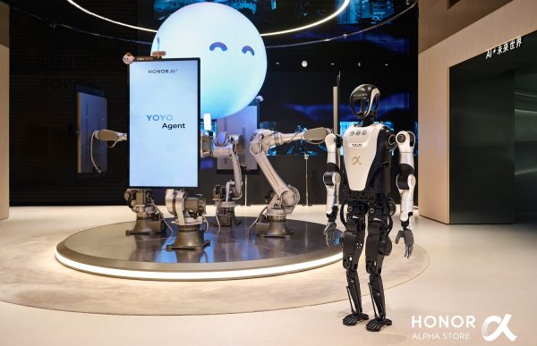 HONOR khai trương cửa hàng AI cao cấp toàn cầu HONOR ALPHA tại Trung Quốc