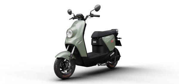 VinFast ra mắt xe máy điện ZGoo và Flazz, giá từ 14,9 triệu đồng