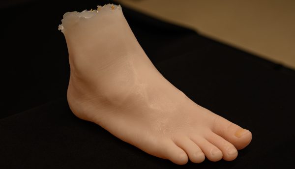 TVT Medial ra mắt dòng sản phẩm phục hình thẩm mỹ silicone thụ động "sản xuất tại Việt Nam"