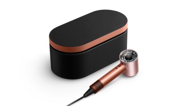 Dyson ra mắt phiên bản màu Amber Silk chào đón mùa lễ hội cuối năm Dyson ra mắt phiên bản màu Amber Silk chào đón mùa lễ hội cuối năm