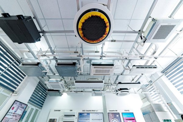 Samsung khánh thành Trung tâm Đào tạo Điều hòa Không khí tại Trường Đại học Sư phạm Kỹ thuật TP. Hồ Chí Minh Samsung khánh thành Trung tâm Đào tạo Điều hòa Không khí tại Trường Đại học Sư phạm Kỹ thuật TP. Hồ Chí Minh