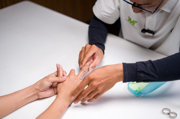 TVT Medial ra mắt dòng sản phẩm phục hình thẩm mỹ silicone thụ động "sản xuất tại Việt Nam"