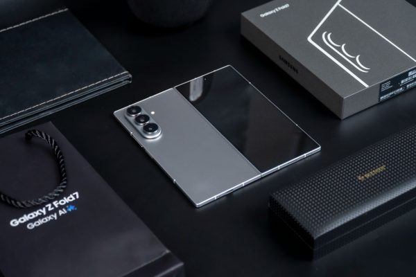 “Black Tech Day” lớn nhất năm: Điện thoại giảm gần 10 triệu đồng, phụ kiện từ 9.000 đồng “Black Tech Day” lớn nhất năm: Điện thoại giảm gần 10 triệu đồng, phụ kiện từ 9.000 đồng