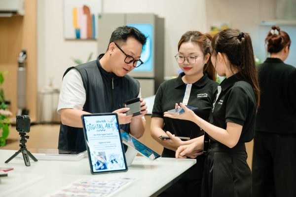 Samsung West Lake tròn một tuổi, nhiều ưu đãi đặc biệt dành cho người dùng