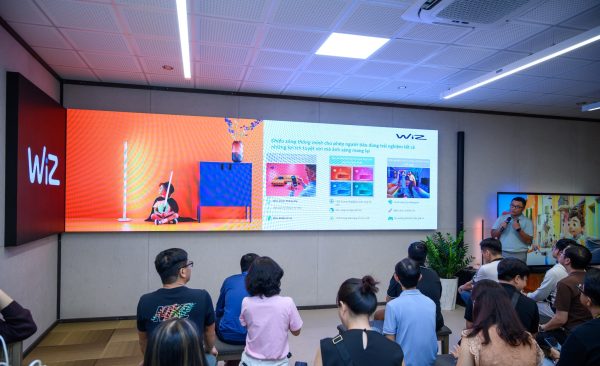 Signify phối hợp Tinh Tế giới thiệu hệ sinh thái ánh sáng thông minh, tối ưu không gian giải trí Signify phối hợp Tinh Tế giới thiệu hệ sinh thái ánh sáng thông minh, tối ưu không gian giải trí