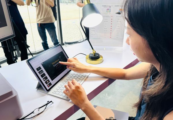 Mở bán HUAWEI MatePad 11.5 PaperMatte giá 9.490.000 đồng kèm nhiều ưu đãi Mở bán HUAWEI MatePad 11.5 PaperMatte giá 9.490.000 đồng kèm nhiều ưu đãi