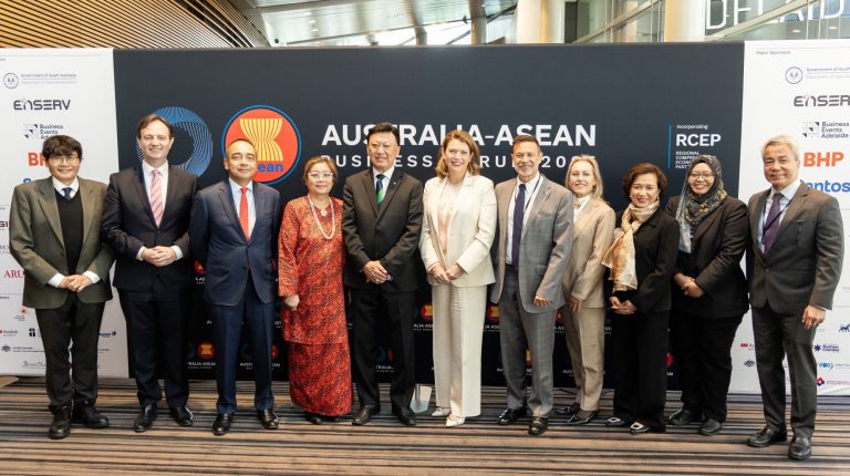 Sinh viên Việt Nam đầu tiên xuất sắc giành học bổng ASEAN của Đại học Monash