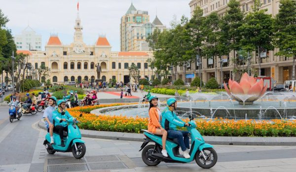 VinFast hợp tác CEP hỗ trợ tài xế xe ôm tại TP.HCM mua xe máy điện trả góp lãi suất 0%