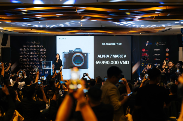 Sony ra mắt máy ảnh Alpha 7 V, mở ra kỷ nguyên hybrid full-frame mới với AI vượt trội Sony ra mắt máy ảnh Alpha 7 V, mở ra kỷ nguyên hybrid full-frame mới với AI vượt trội