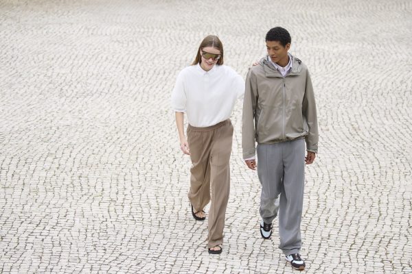 LifeWear xuân hè 2026 của UNIQLO làm mới phong cách sống hiện đại