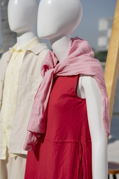 LifeWear xuân hè 2026 của UNIQLO làm mới phong cách sống hiện đại