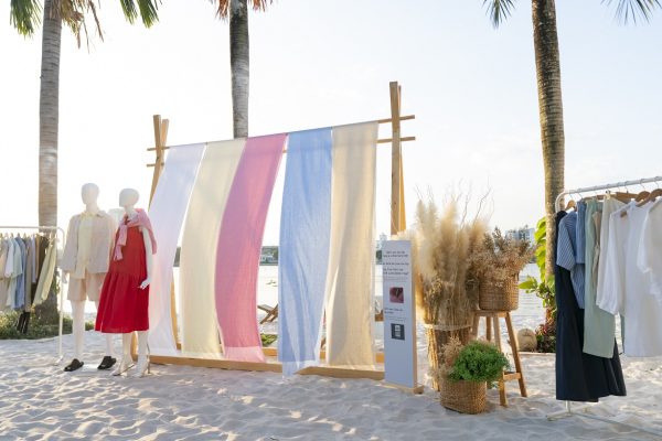 LifeWear xuân hè 2026 của UNIQLO làm mới phong cách sống hiện đại